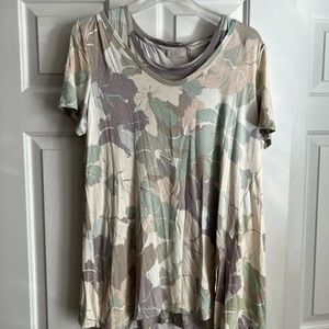 LOGO by Lori Goldstein layered top